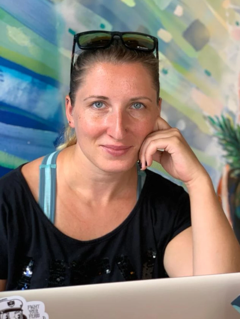 Markéta Machálková, aprůvodkyně outdoorových zájezdů, překladatelka a lektorka kurzu Tvůrčí retreat jako byznys na SKVOT