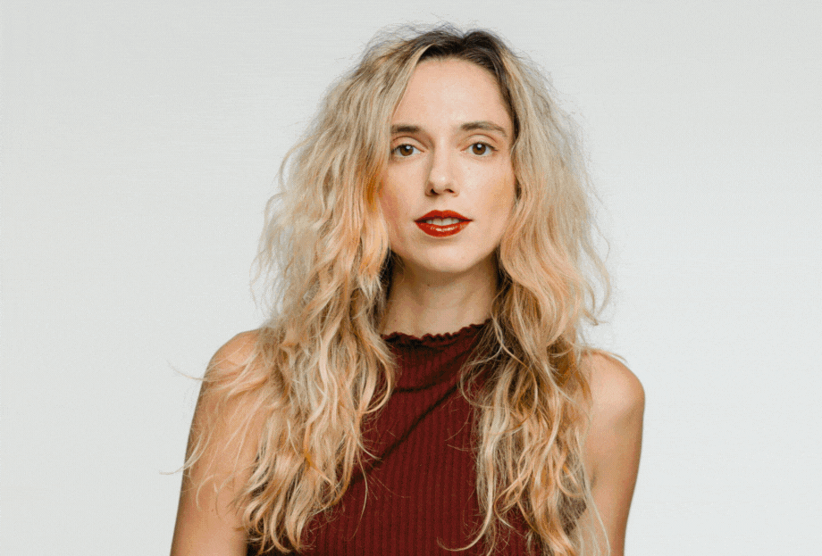 KREATÍV ÍRÁS AZ ELSŐ BETŰTŐL A KIADÁSIG