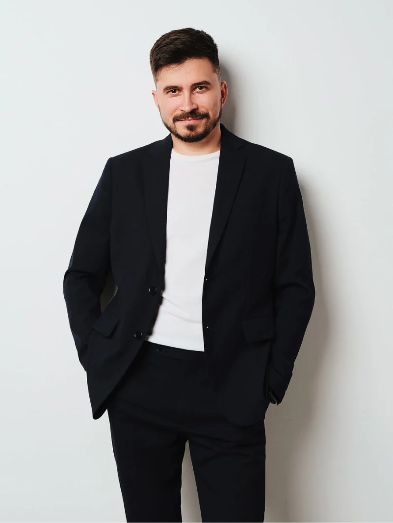 Лектор курсу Сергій Швець